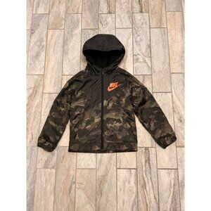 Nike boys size 6 black/green camo Winter puffer coat